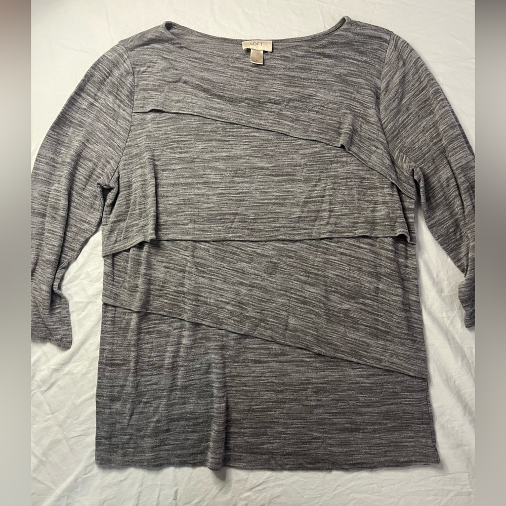 LOFT Heathered Gray Long Sleeve Top